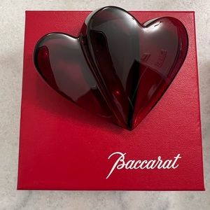NWT Baccarat Double Hearts Crystal paperweight : Ruby